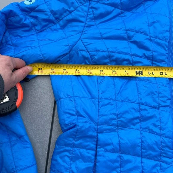 Marmot Women's Vibrant Blue Quilted Puffer Jacket - Picture 5 of 15